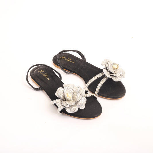 Tessa Flat